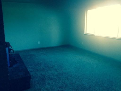 1913 5th St - Photo 3 of 9