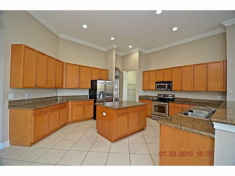 15319 SW 35th St - Photo 2 of 21