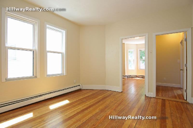 114 Everett - 3 #3 - Photo 4 of 4