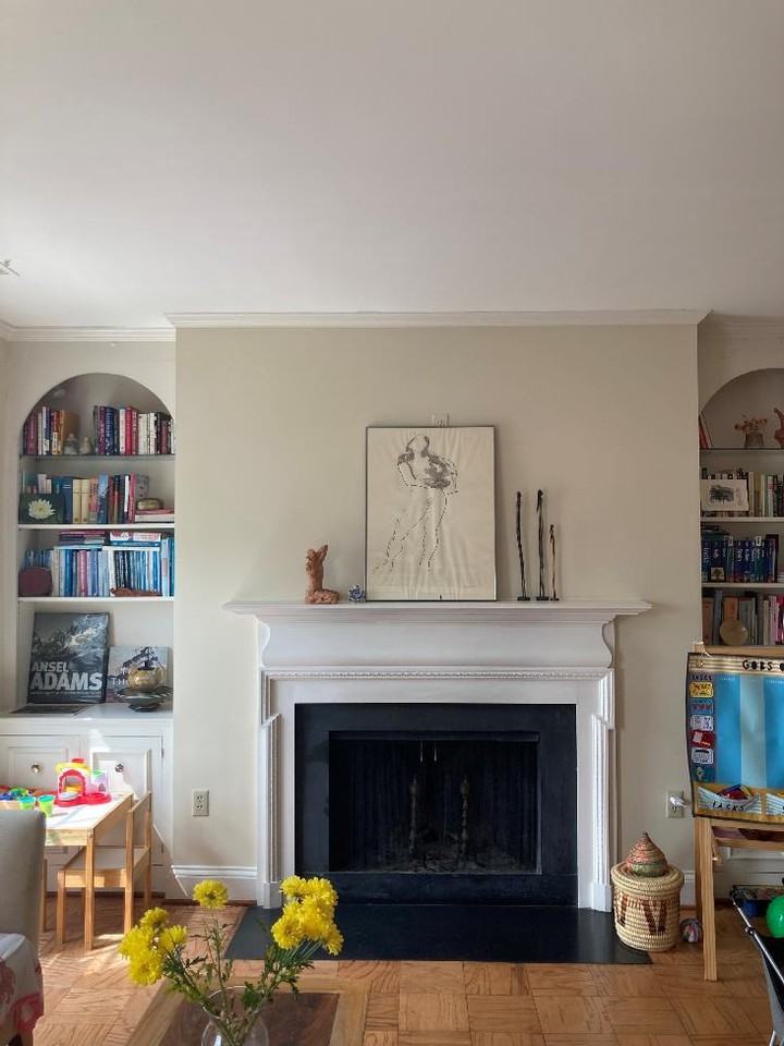 1670 Beekman Pl NWUnit A #A - Photo 3 of 18