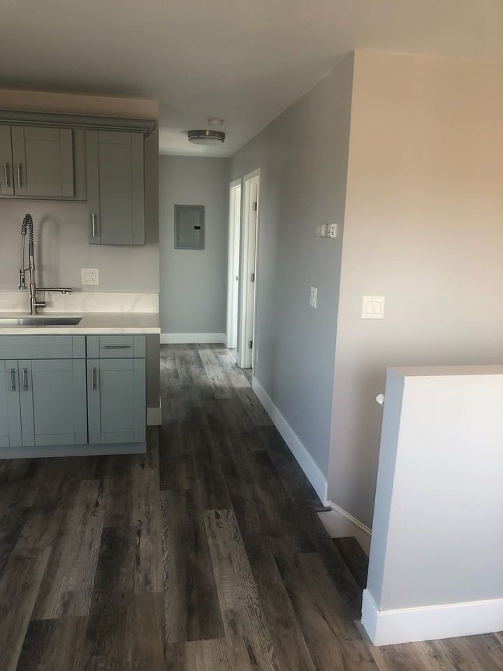 3312 1/2 46th St #1 - Photo 2 of 10