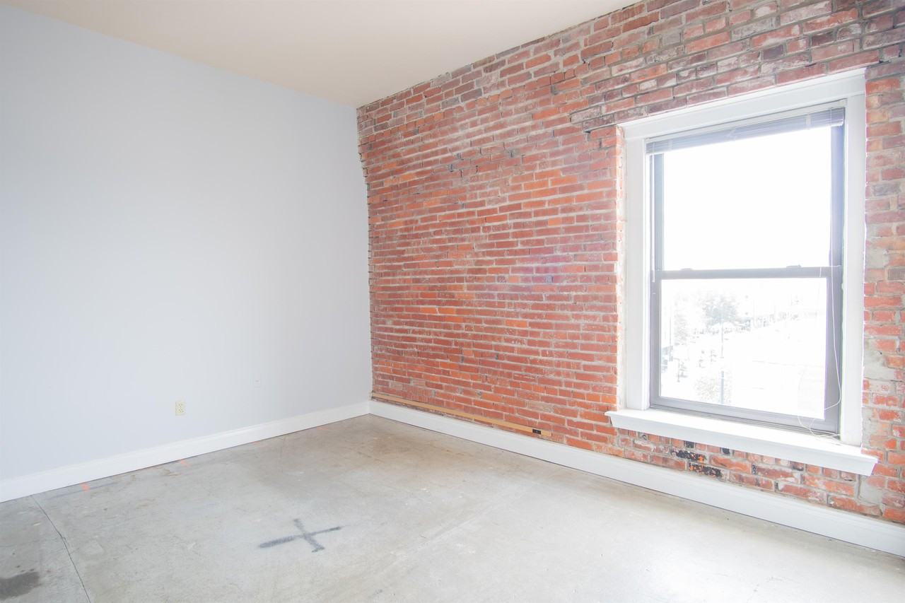 509 Delaware StreetUnit 502 #509-502 - Photo 5 of 26