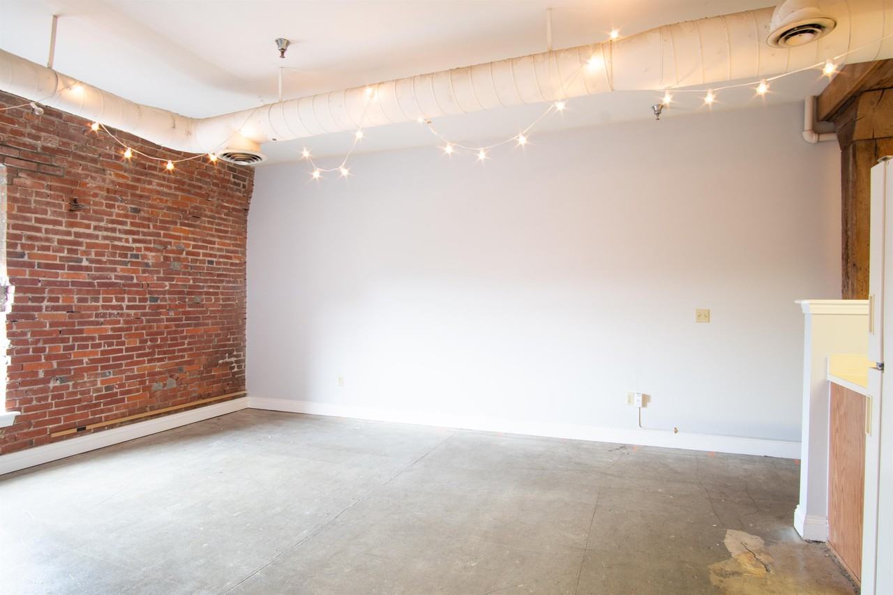 509 Delaware StreetUnit 502 #509-502 - Photo 7 of 26