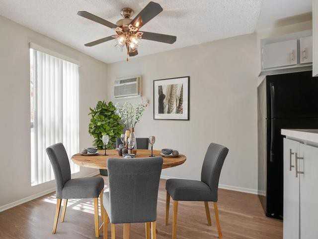 10853 Rose Ave - Photo 2 of 25