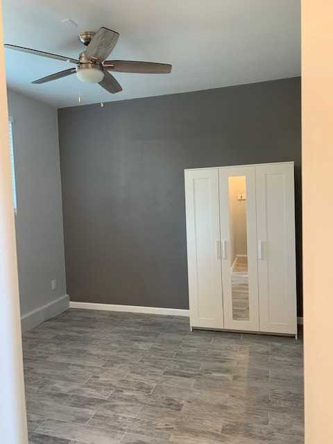 2572 Table Rock Ave - Photo 2 of 7