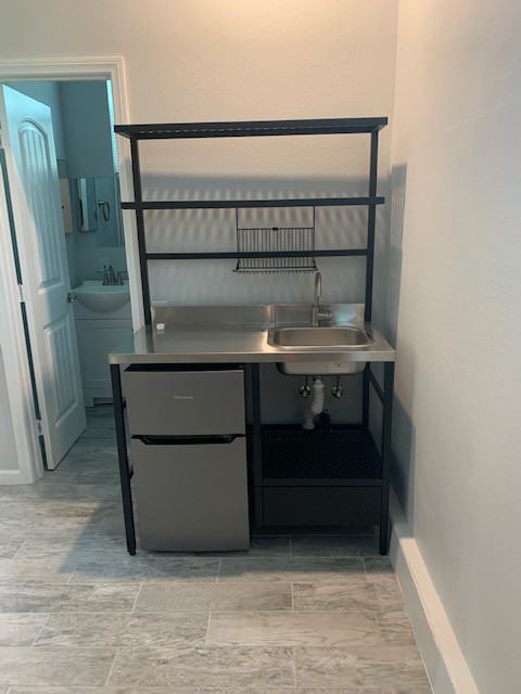 2572 Table Rock Ave - Photo 3 of 7