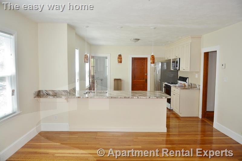 169 Harvard St - Photo 3 of 13