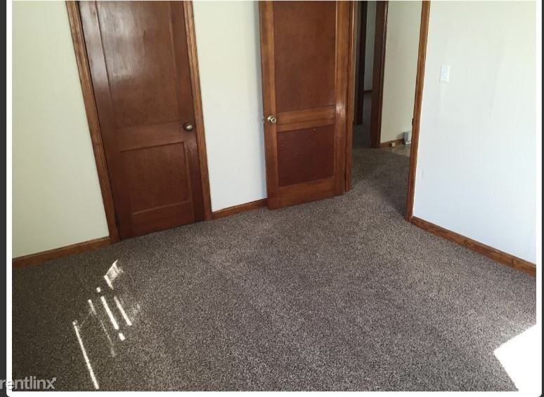 338 338 4th Street 2 - Photo 3 of 7