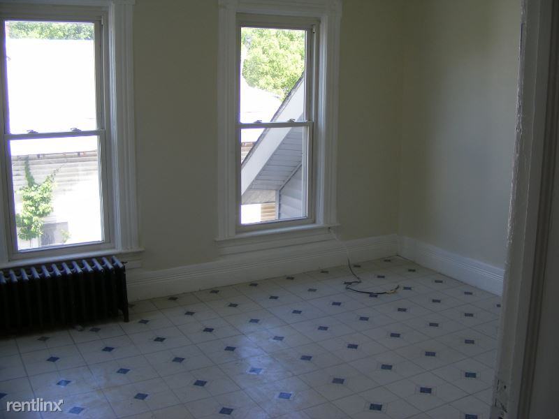 South St - Photo 3 of 11