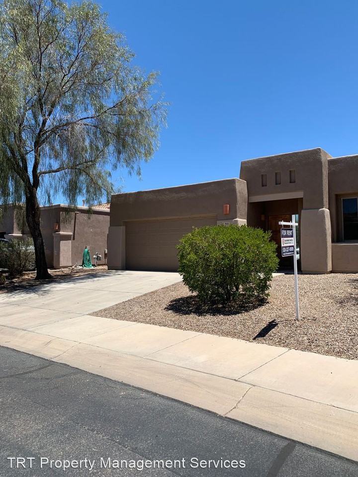 7622 W Sugar Ranch Rd - Photo 2 of 14
