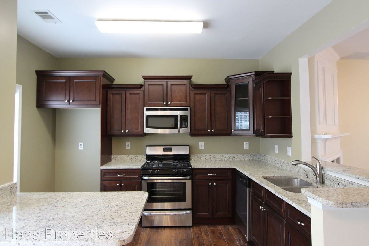 54 Highoak Dr Ne - Photo 3 of 9