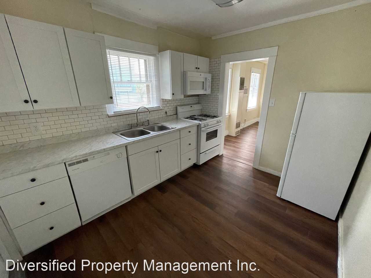 720-722-730 E. 7th St. - Photo 3 of 7