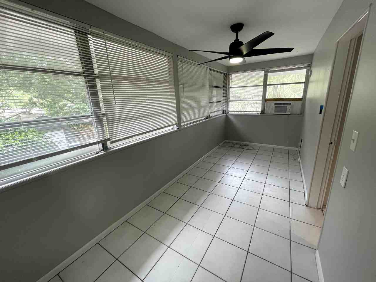 2134 1/2 8th Ave N - Photo 7 of 11