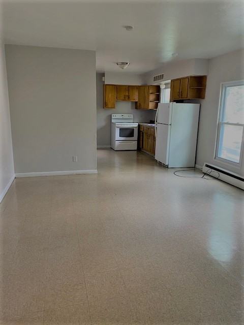 257 Furman St - Photo 2 of 11