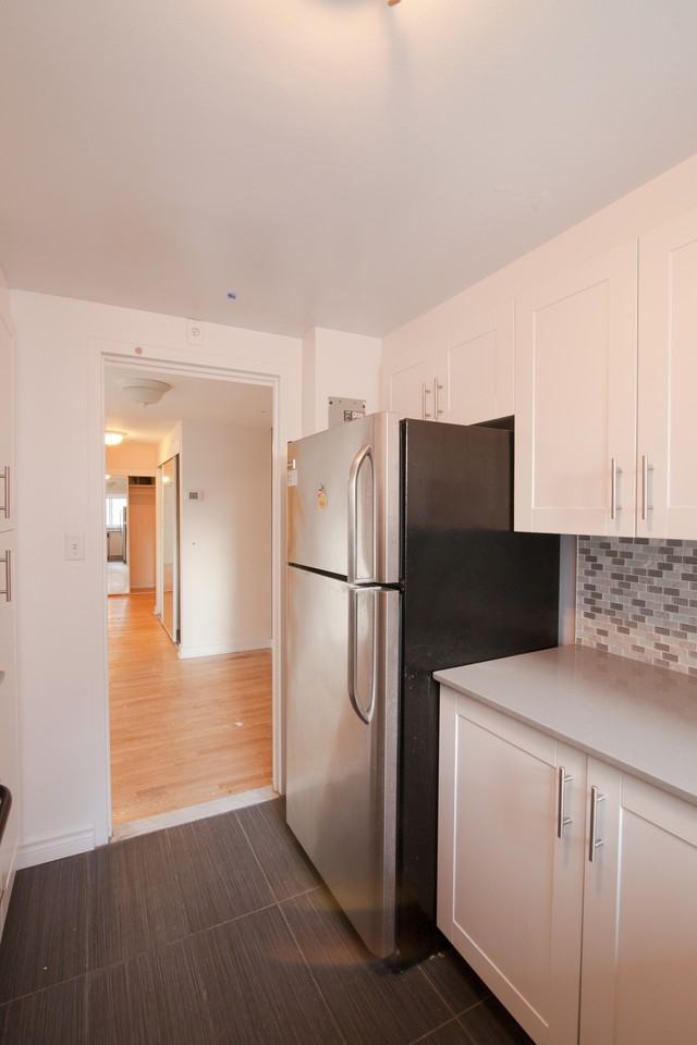 3433 3433 Rue Drummond Rue Drummond - Photo 3 of 11