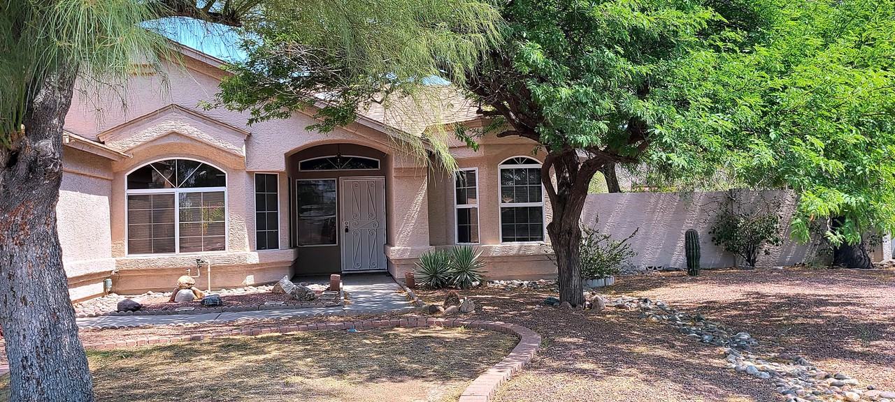 6126 W Paradise Ln, Glendale, AZ 85306 3 bedroom House Rental Zumper