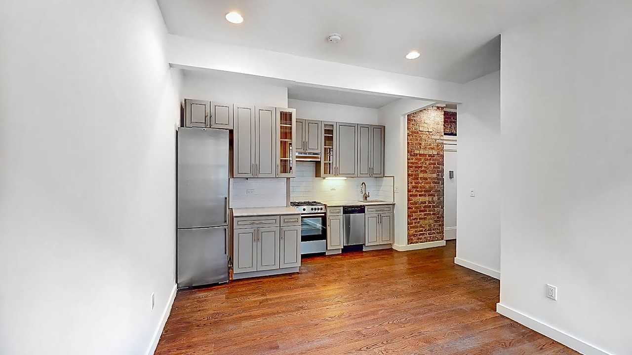 410 Eastern Pkwy