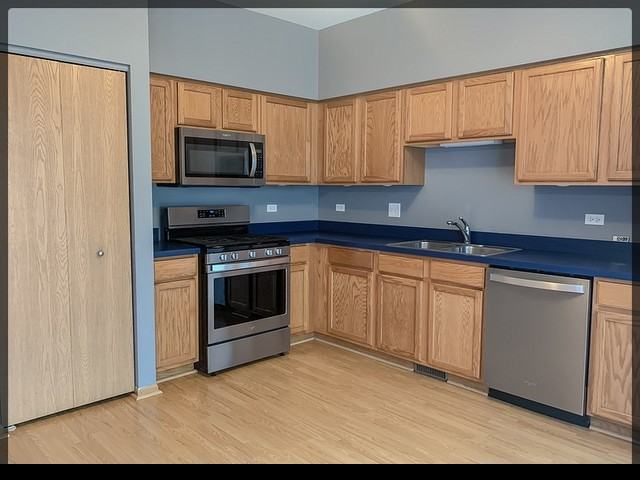 1449 Levato Ln - Photo 3 of 14