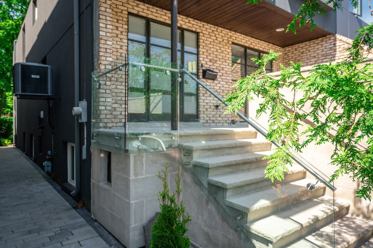98 Sherwood Avenue - Photo 3 of 44