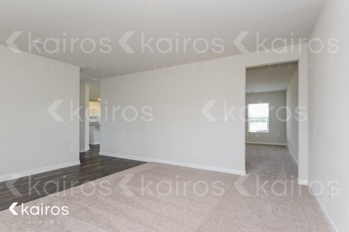 1116 Mission Grass Rd - Photo 3 of 17