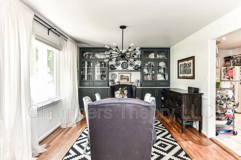 6920 Poppy Dr - Photo 3 of 24