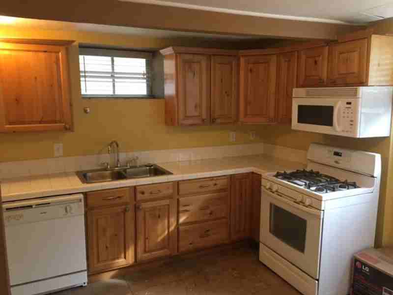 119 E Leslie Ave - Photo 3 of 12