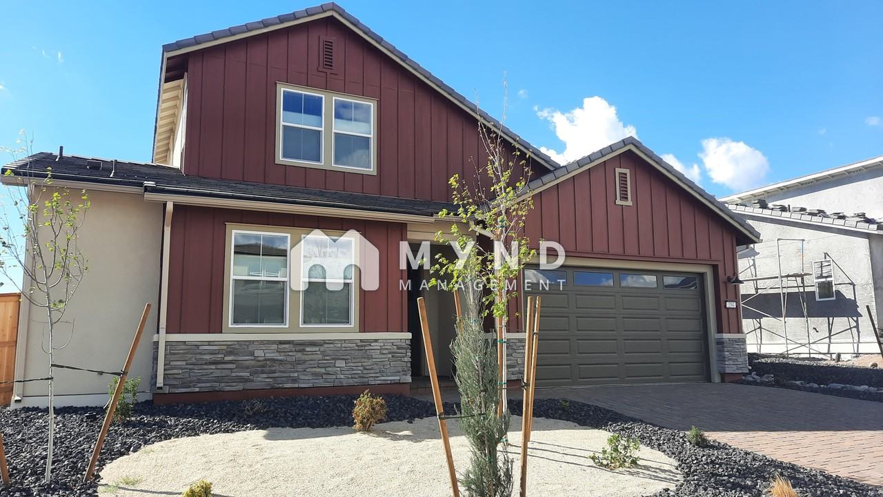 294 Commodore Dr - Photo 2 of 50