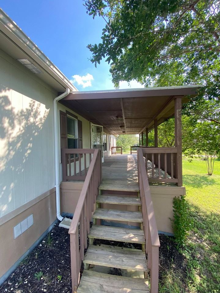 99 Roots Rd #1 - Photo 3 of 23