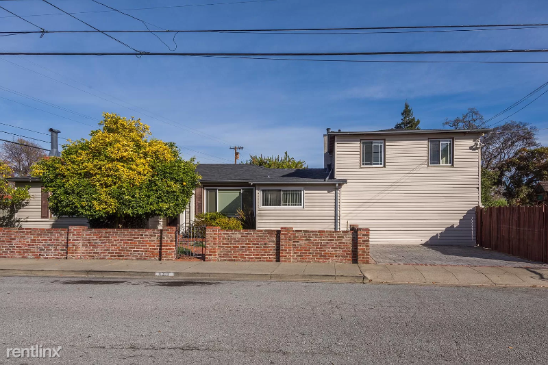 1311 Woodland Ave