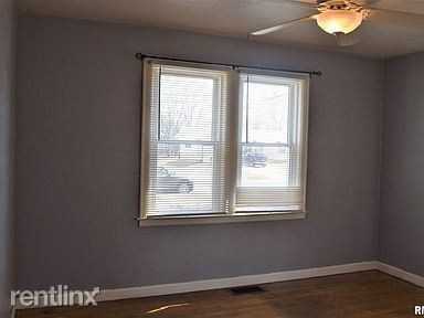 611 Caldwell St - Photo 3 of 5