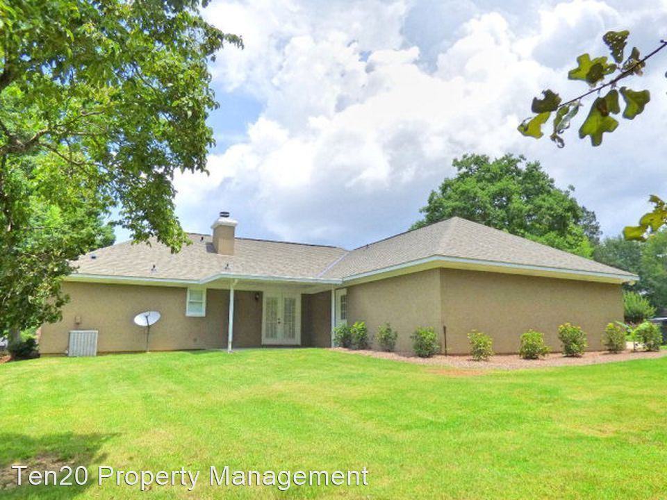 2723 Summerfield Pl - Photo 3 of 16