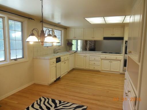 161 Westcott Way - Photo 3 of 17