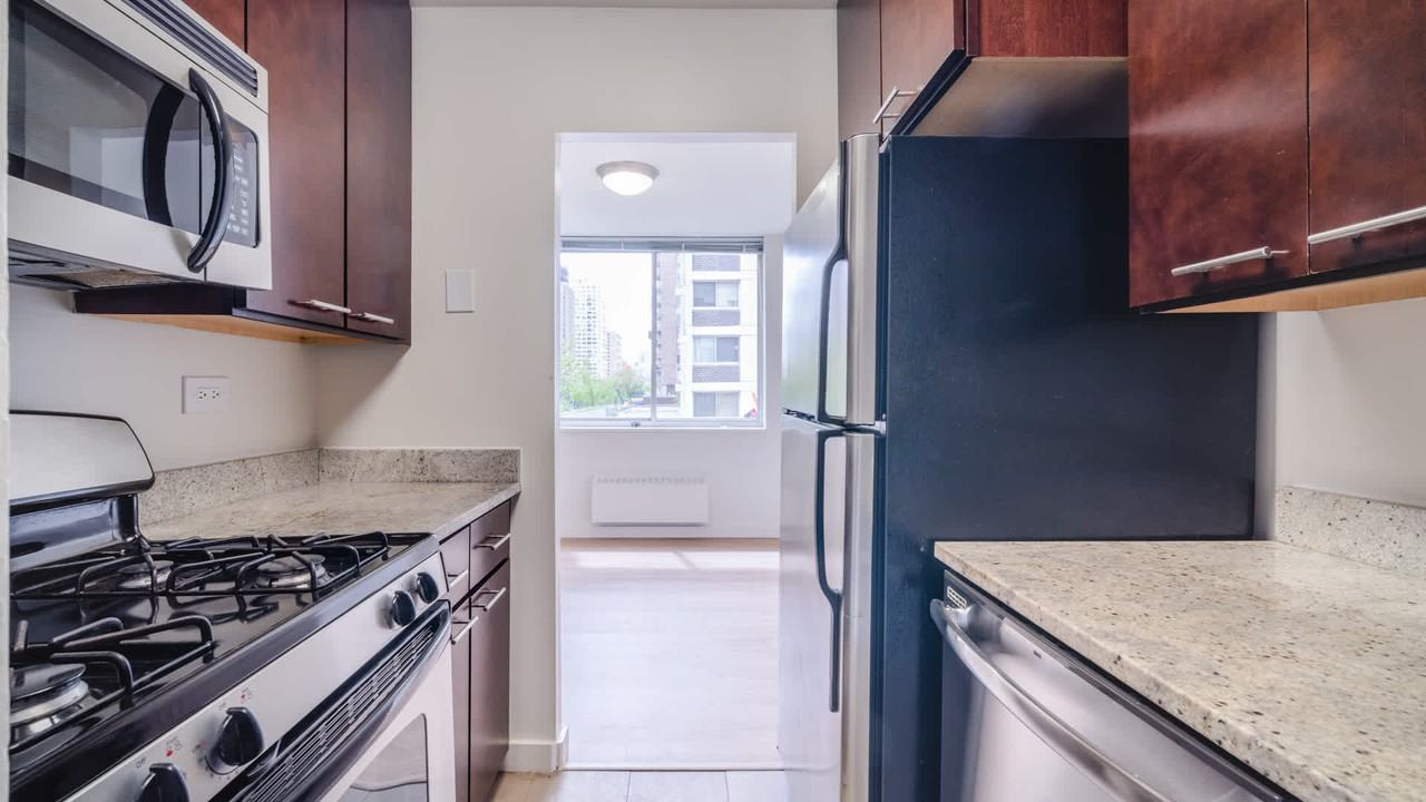 The Westmont - Photo 6 of 50