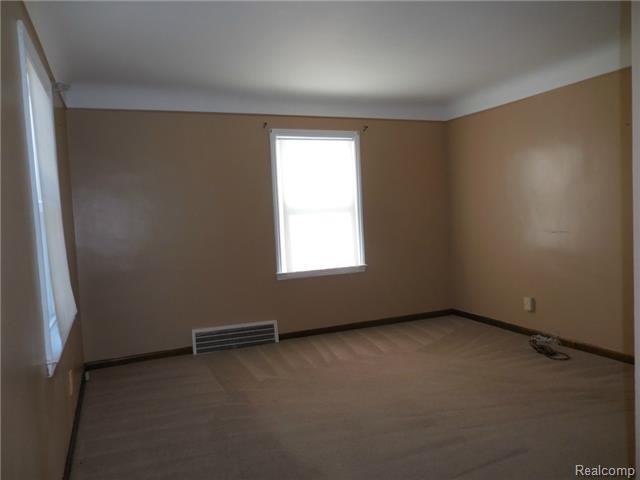 3452 Monroe St - Photo 3 of 21