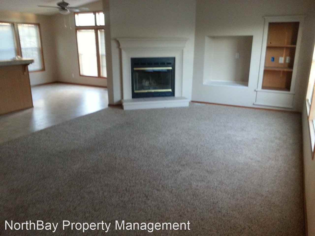 4424 Oak Ave - Photo 3 of 14