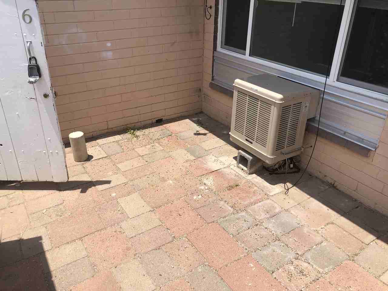 456-460 Valverde Dr Se - Photo 7 of 24