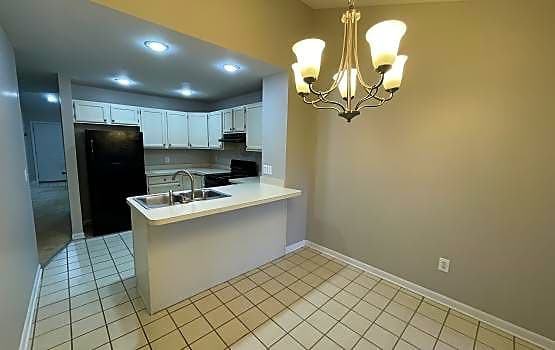 2555 S Commerce Rd - Photo 2 of 4