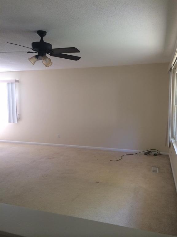 2437 Idlewild Drive - Photo 2 of 15