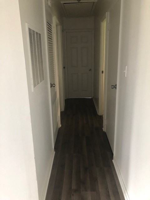 5425 Brighton Dr - Photo 3 of 3