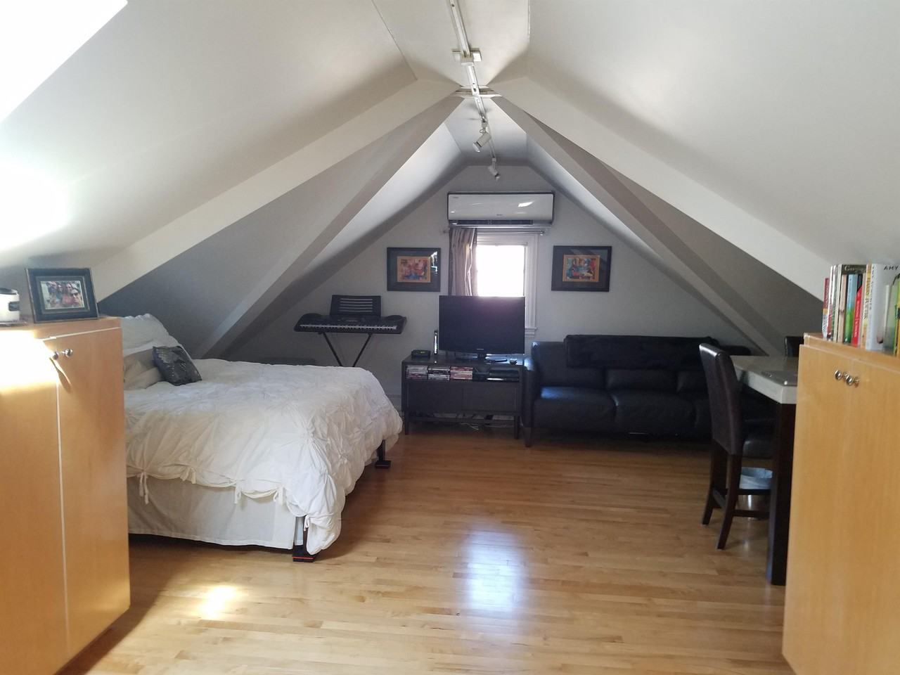 1140 W Wrightwood Ave #4 - Photo 5 of 7