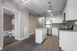 15 Bruyeres Mews #502 - Photo 1 of 1