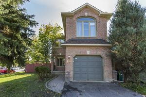 featured image of 100 Hunterswood Crescent