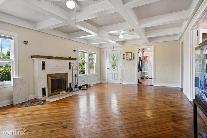 701 S K St #2 - Photo 3 of 10