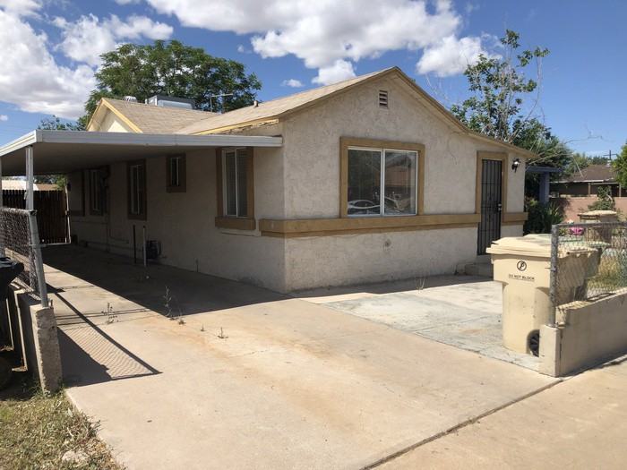 5547 W Gardenia Ave - Photo 3 of 3