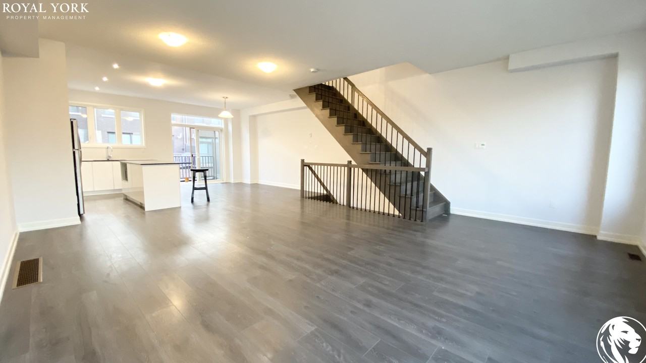 3174 Mintwood Cir - Photo 3 of 26