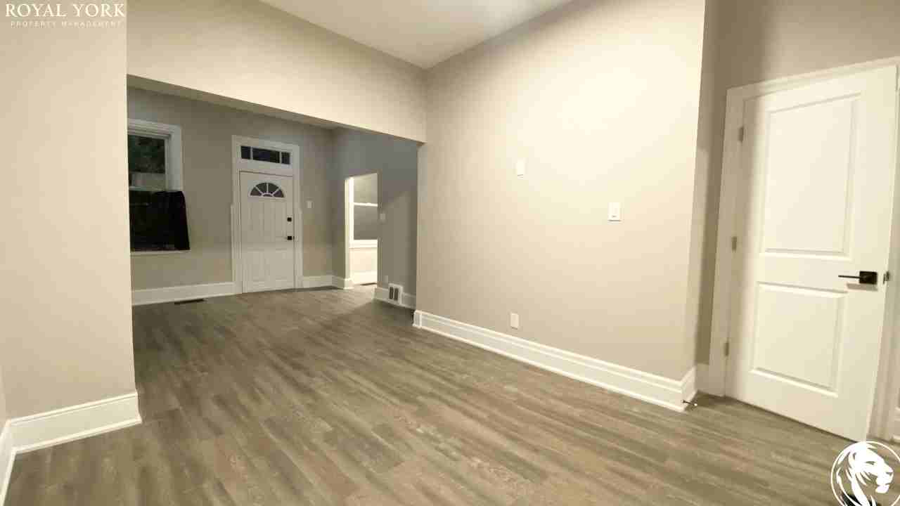 193 Market St - Photo 3 of 11