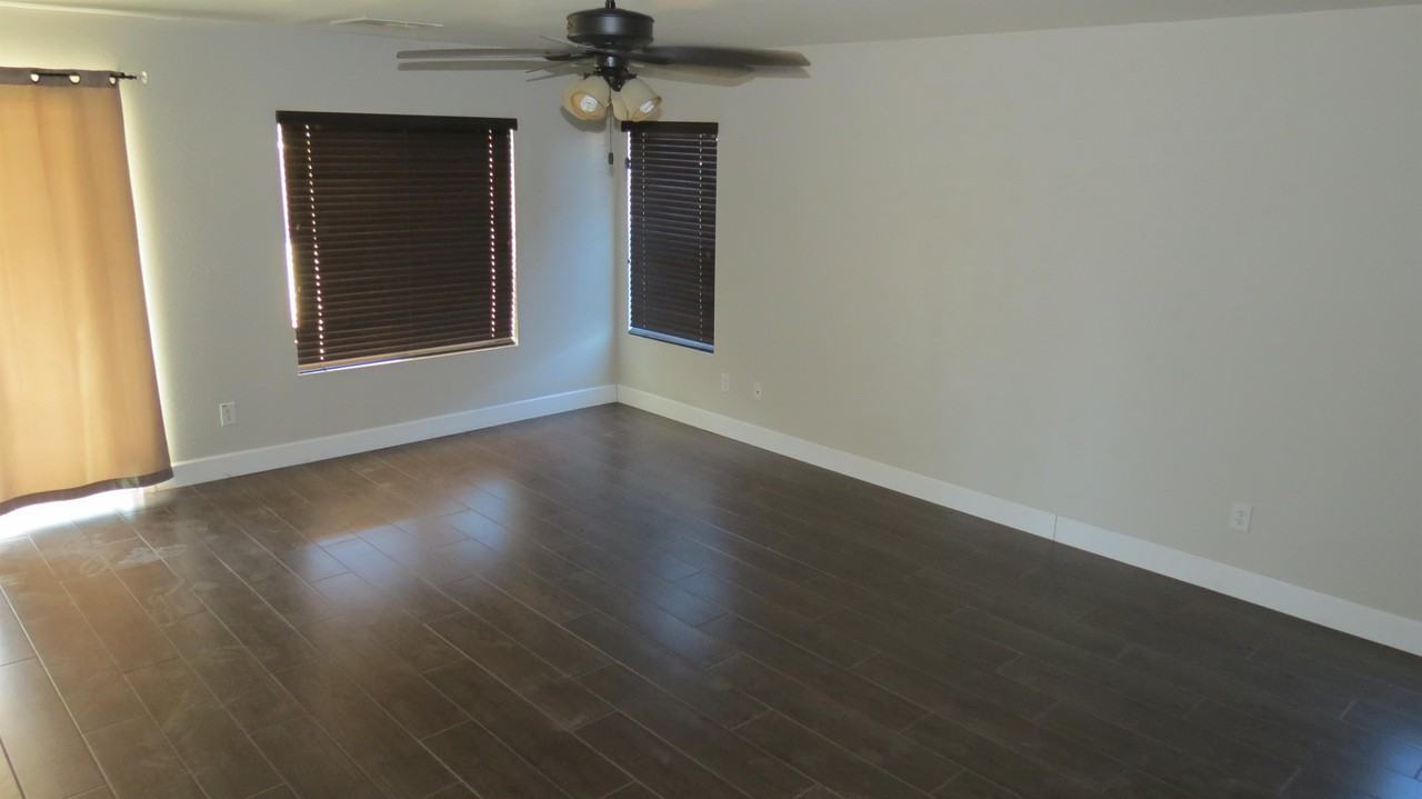 1710 West Roosevelt Avenue #1 - Photo 3 of 17