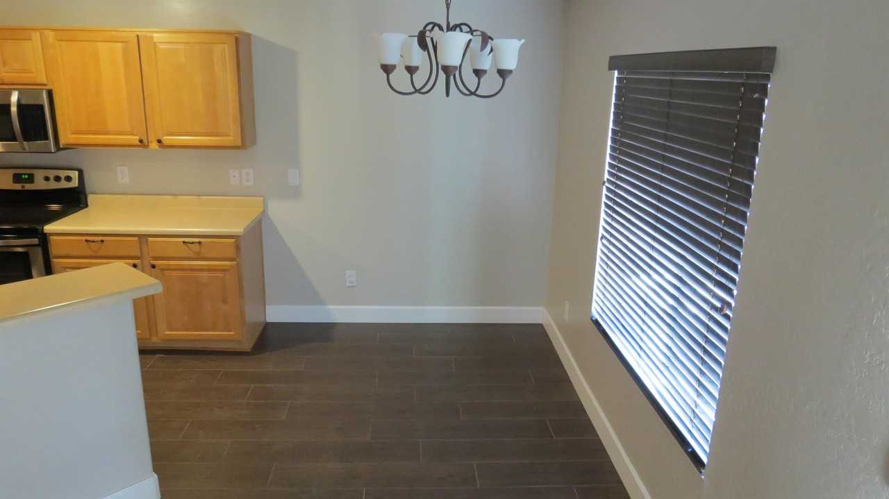 1710 West Roosevelt Avenue #1 - Photo 4 of 17