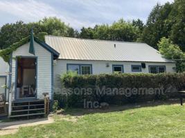 featured image of 370 Riverside Ave