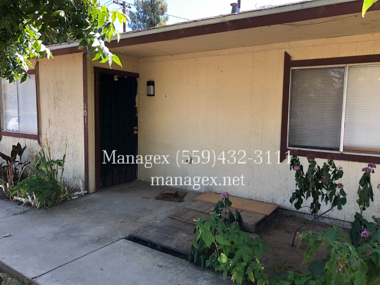 3916 East Dwight Way 101, Fresno, CA 93702 3 Bedroom Apartment for